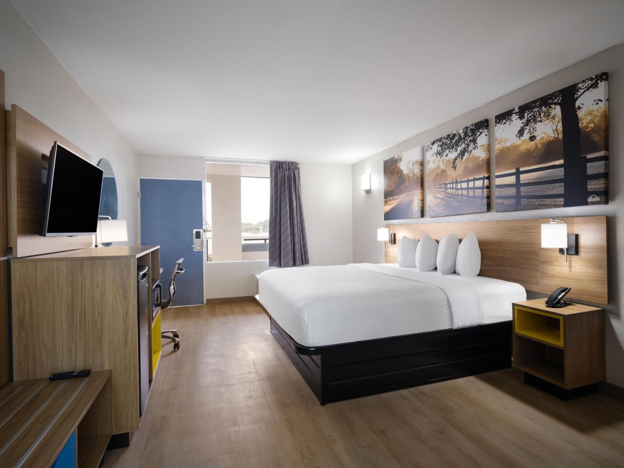 Days-Inn By Wyndham Montgomery I-85 Εξωτερικό φωτογραφία