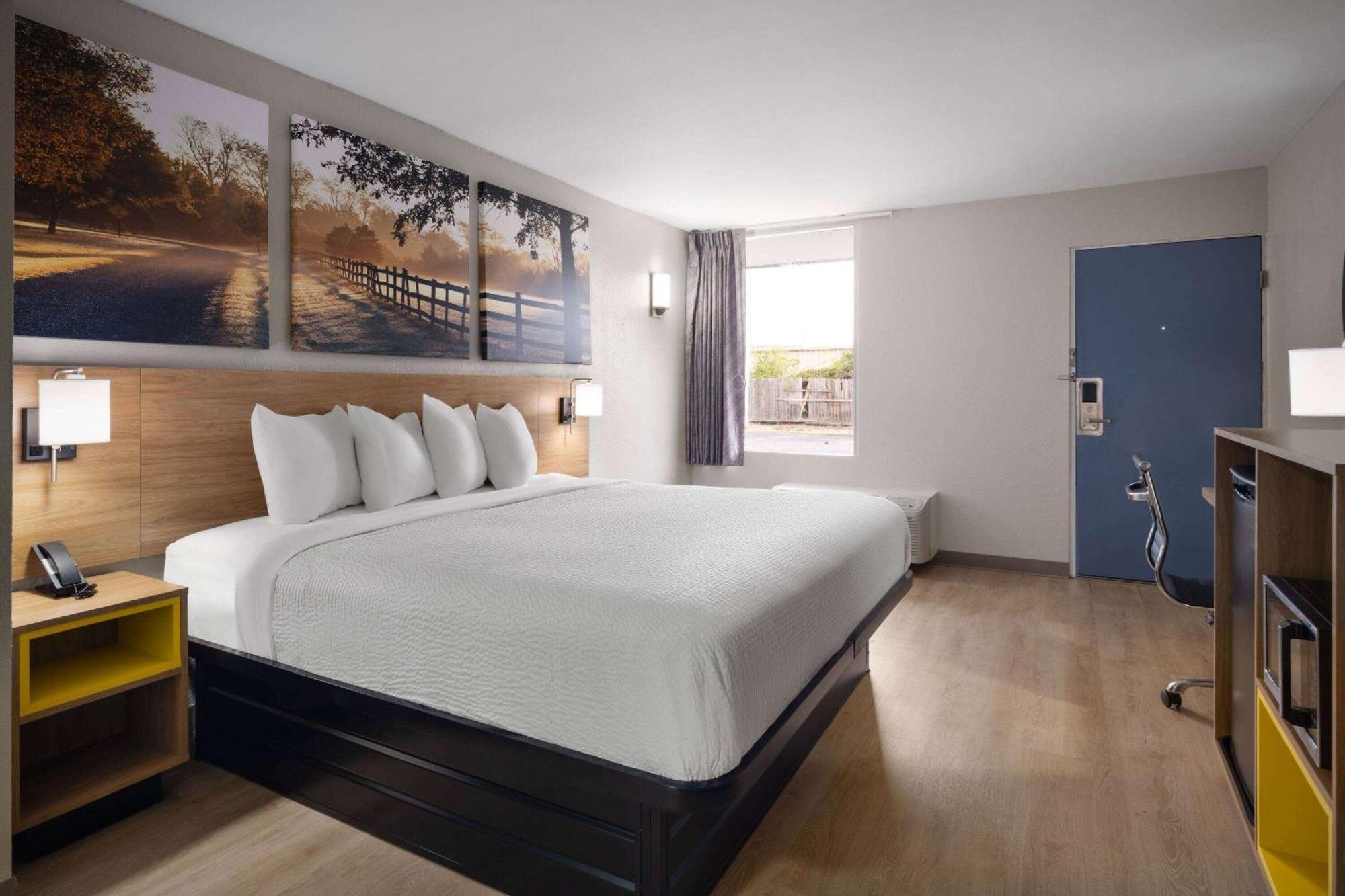 Days-Inn By Wyndham Montgomery I-85 Εξωτερικό φωτογραφία