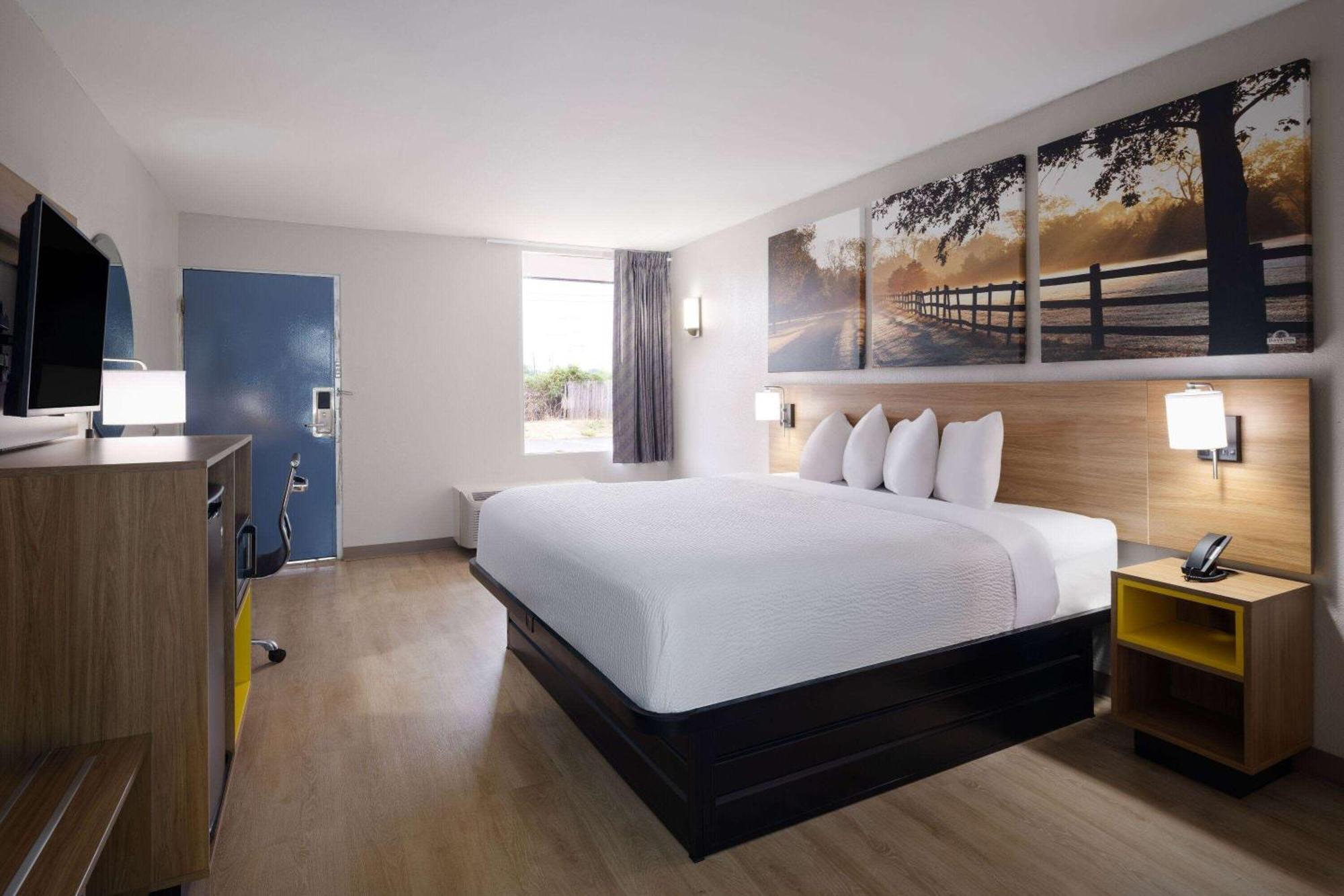 Days-Inn By Wyndham Montgomery I-85 Εξωτερικό φωτογραφία