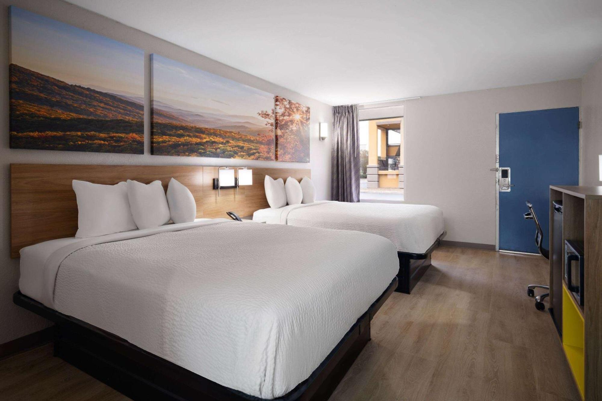 Days-Inn By Wyndham Montgomery I-85 Εξωτερικό φωτογραφία
