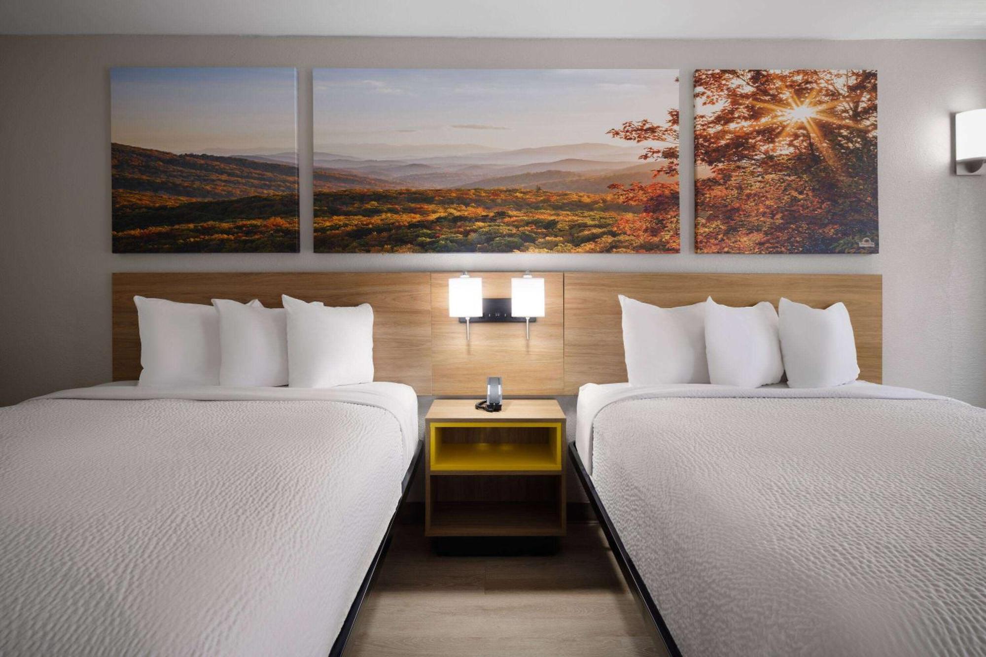 Days-Inn By Wyndham Montgomery I-85 Εξωτερικό φωτογραφία